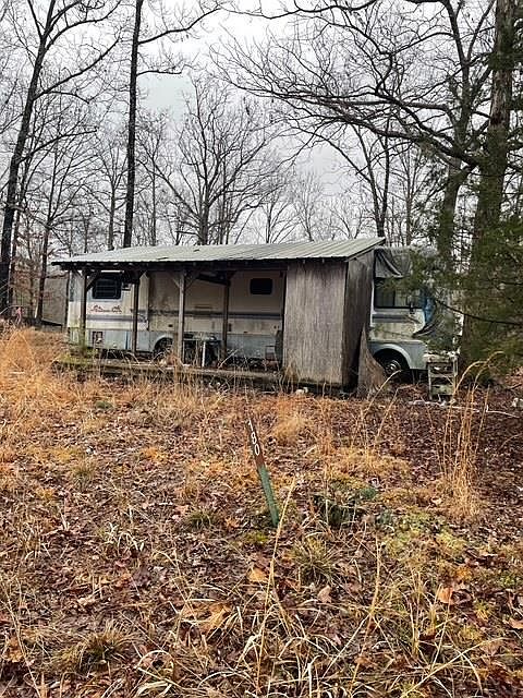 1st image of 180 Hill Top Rd