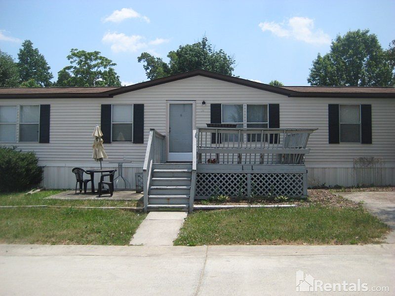 1st image of 4808 Jenna Dr