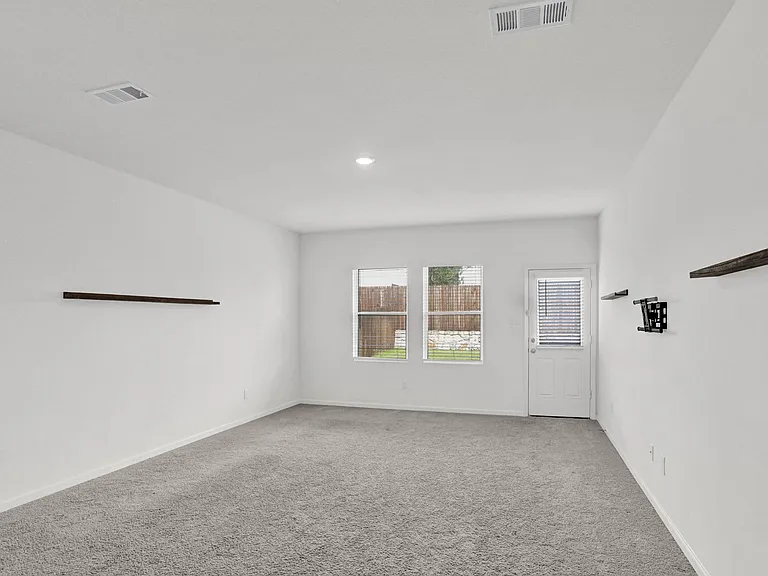 2117 Hamilton St — Photo 36