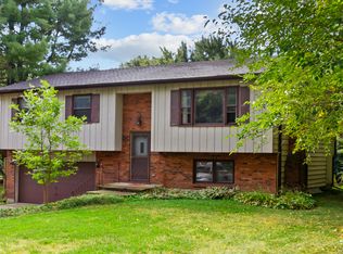 2809 Kama Ave, McHenry, IL 60050