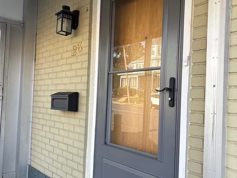 23 N 10th St — Photo 2