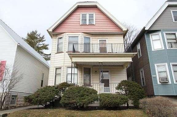 2nd image of 2845 N Fratney St