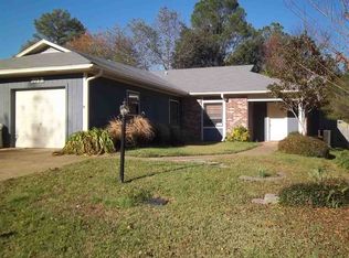 303B Avondale Dr, Clinton, MS 39056