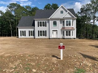 3 Partridge Ct, East Lyme, CT 06333