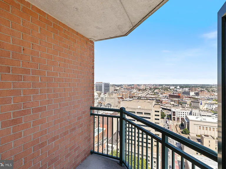 414 Water St #2512 — Photo 11