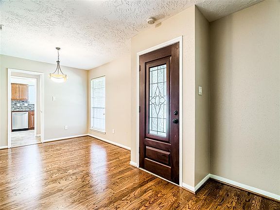4th image of 11723 Solano Ct