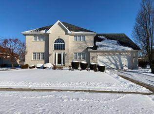 22145 Heritage Dr, Frankfort, IL 60423