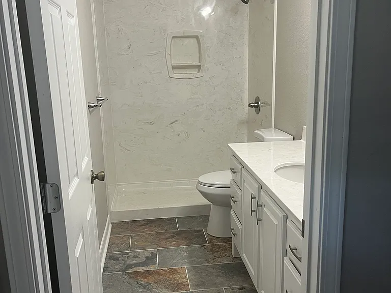 108 Deanna St — Photo 5