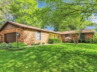 3102 Stoneybrook Dr, Champaign, IL 61822