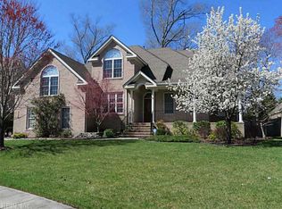 308 Naples Ct, Chesapeake, VA 23322