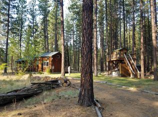 13978 SW Knickerbocker Ln, Camp Sherman, OR 97730