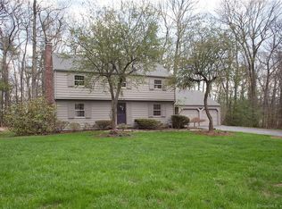 78 Blue Ridge Dr, Simsbury, CT 06070