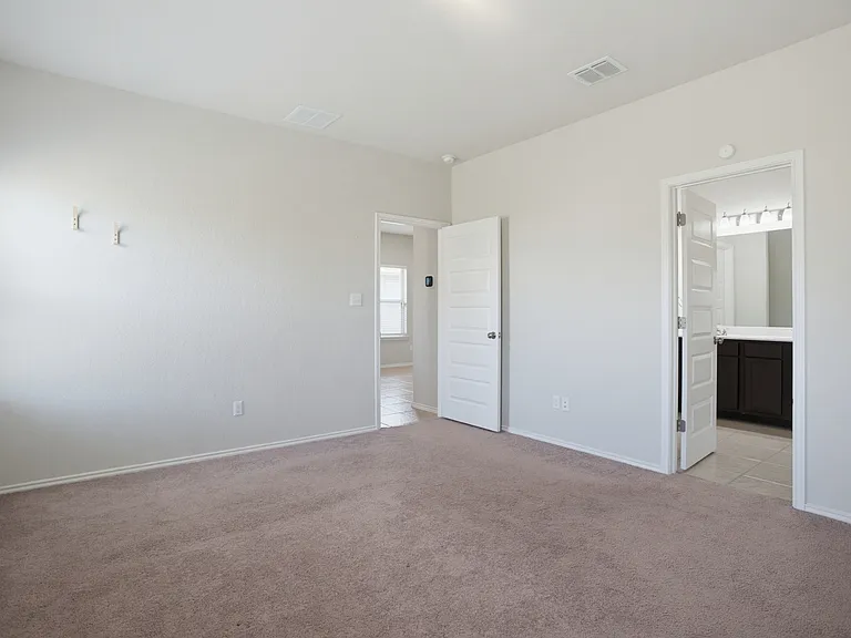 7714 Abbey Pl — Photo 14