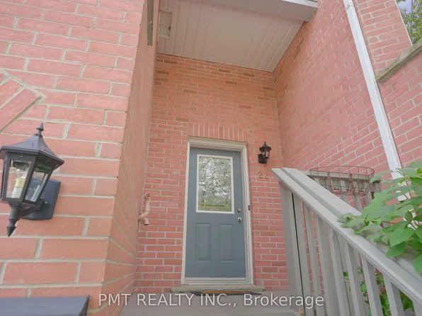 245 Bishop St S #22, Cambridge, ON N3H 5N2