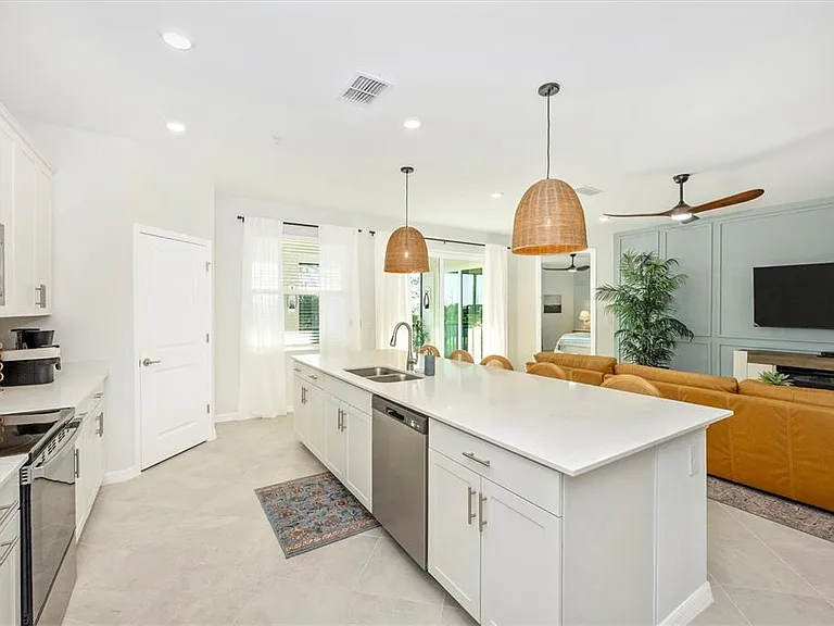 17770 Boracay Ct #201 — Photo 22