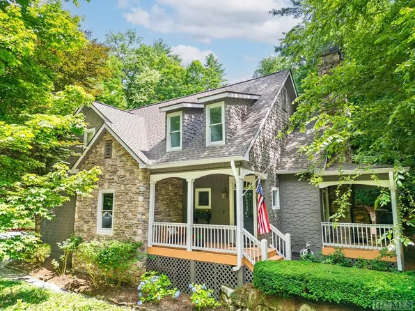 267 Scotch Highlands Loop, Sapphire, NC 28774
