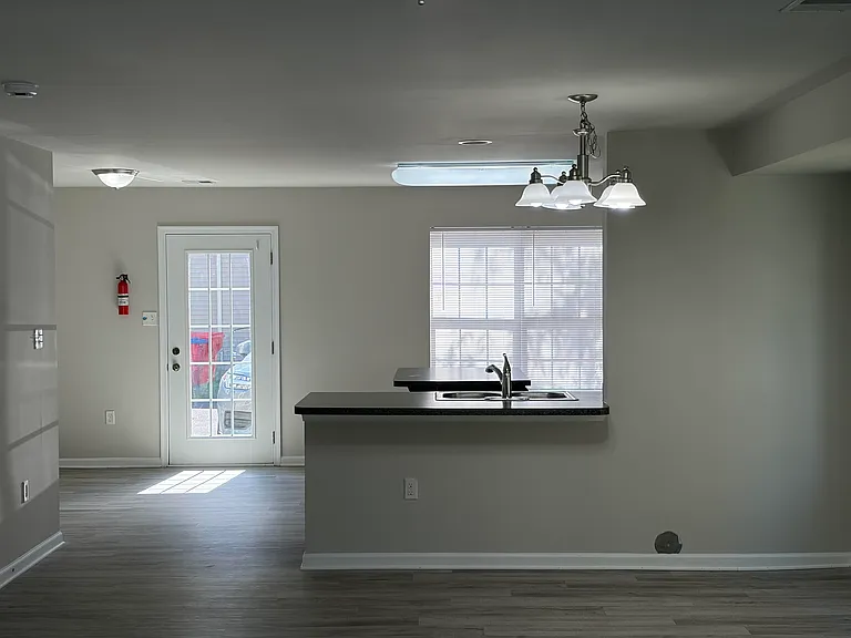 128 Cobbler Ln — Photo 11