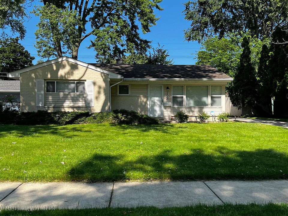 1st image of 209 Sheffield Dr