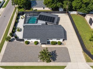 2533 10th St, Sarasota, FL 34237