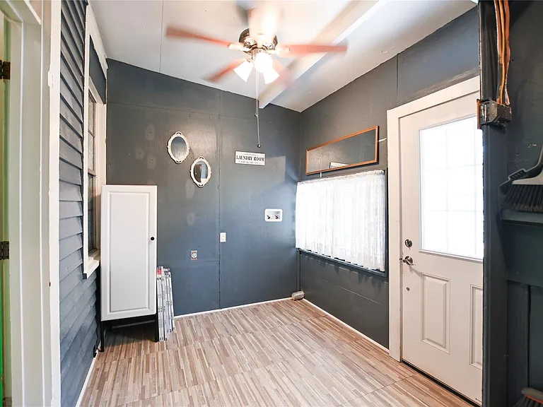 4009 Avenue O #FRONT — Photo 12