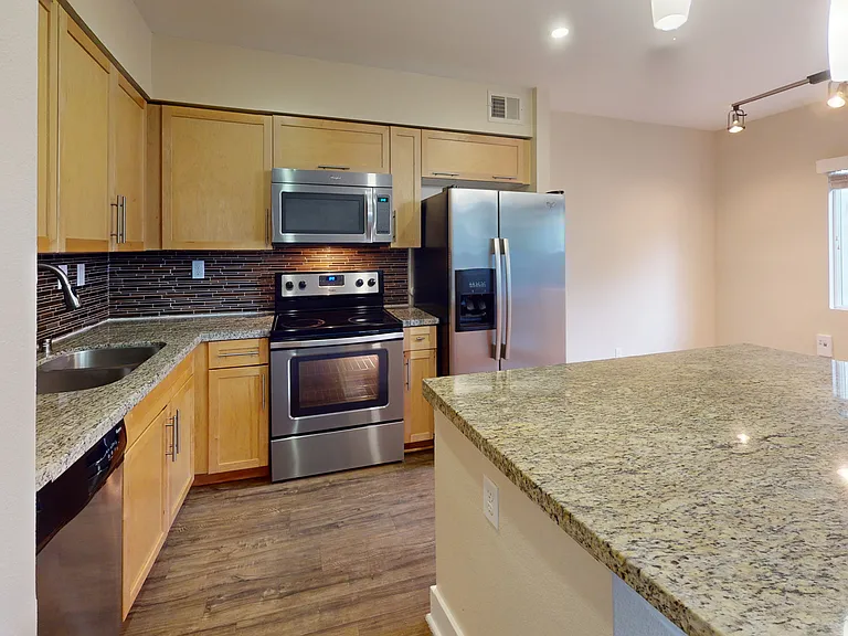 27 Seventy Five Mesa Verde — Photo 164