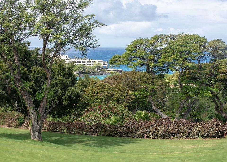 1st image of 78-6920 Alii Dr APT 102