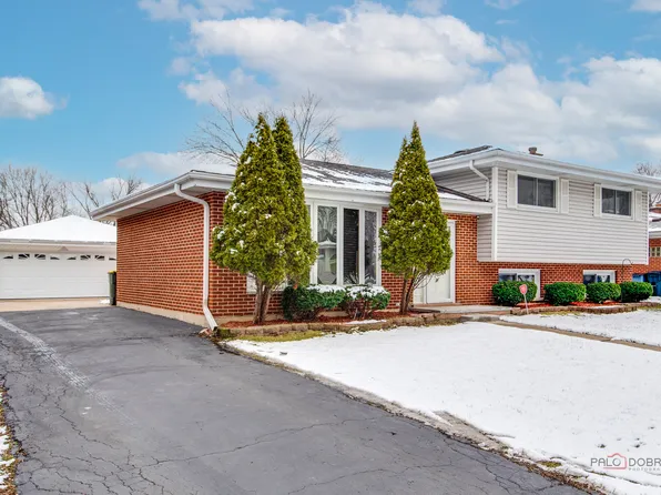 608 Arlene Dr, Wood Dale, IL 60191