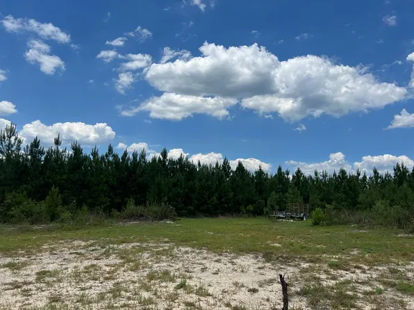 47 Richardson Rd, Phenix City, AL 36869