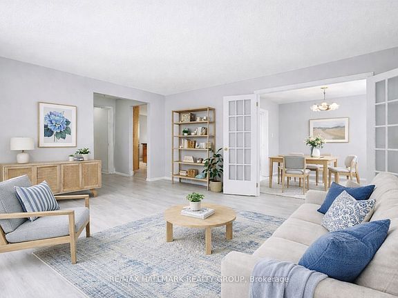 4th image of 2036 Kings Grove Cres