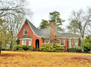 610 W Emery St, Dalton, GA 30720