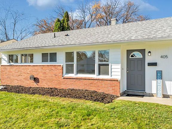 3rd image of 405 Lytle Pl