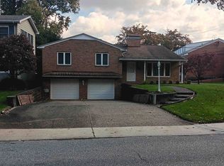 1334 Enslow Blvd, Huntington, WV 25701