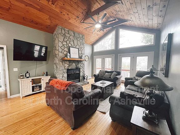 5th image of 123 Long Dr