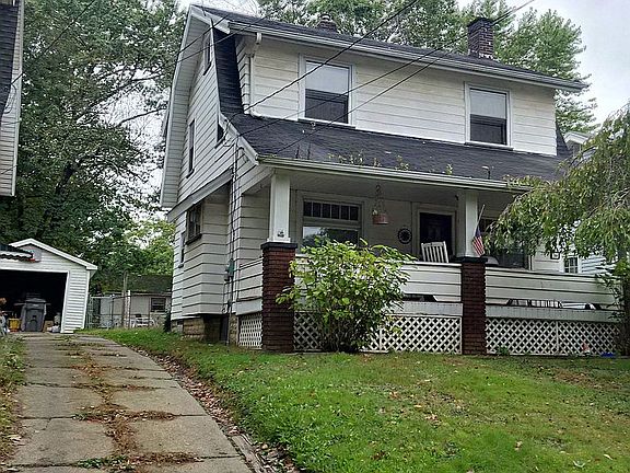 5th image of 210 S Maryland Ave
