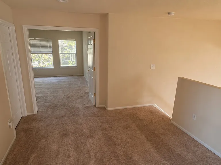 17059 Cornerstone Dr — Photo 8