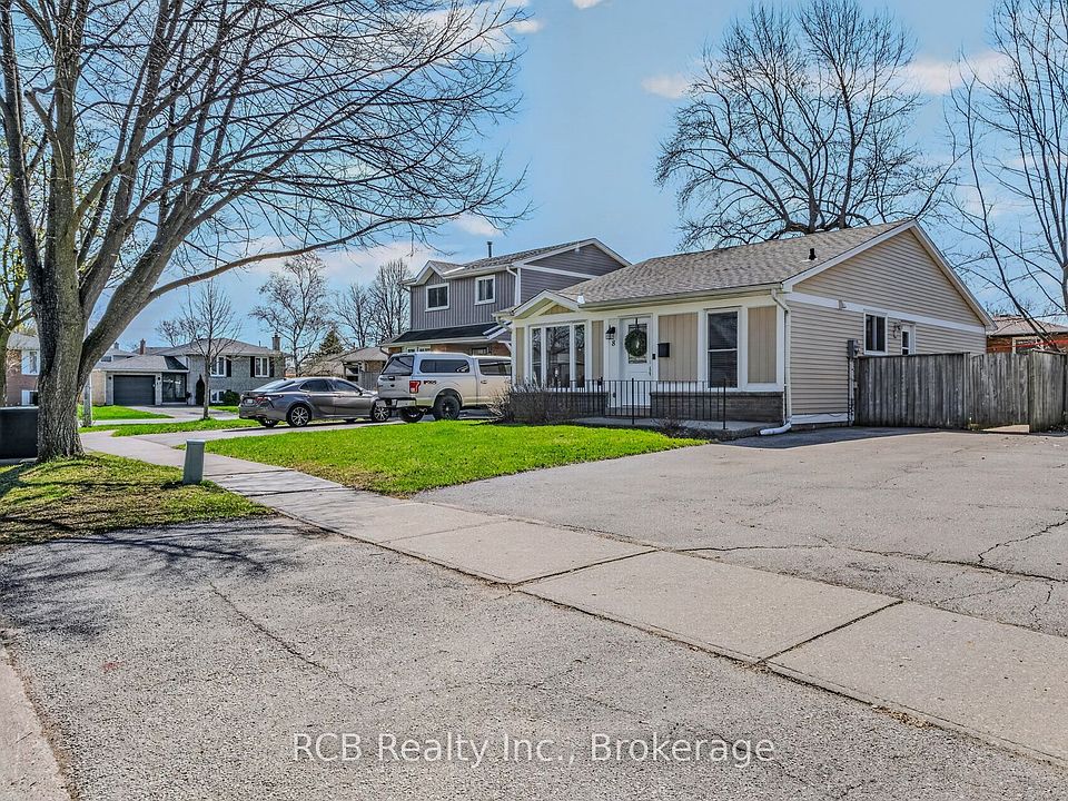 1st image of 8 Coulbeck Rd
