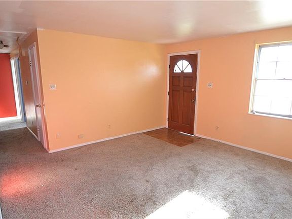 3rd image of 2223 Bernie Dr