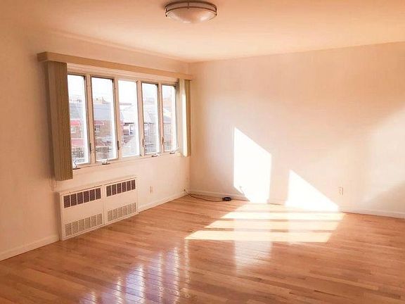 3rd image of 42-52 158th St Floor 2