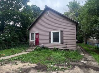 2014 Alcott Pl, Kalamazoo, MI 49001