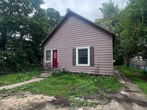 2014 Alcott Pl, Kalamazoo, MI 49001