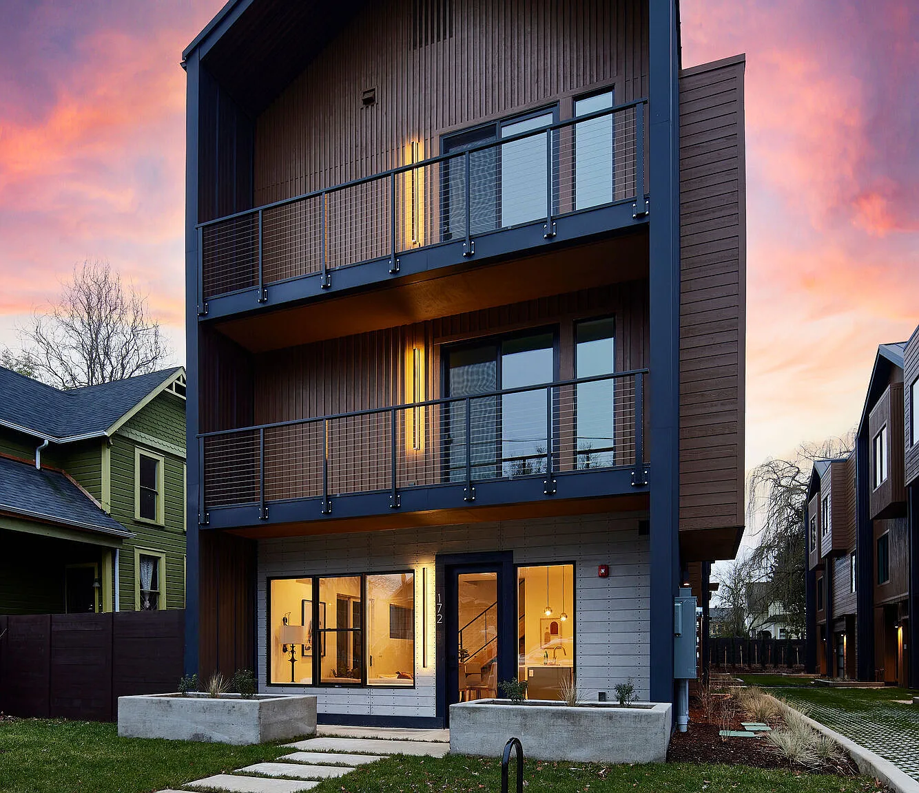140 Sacramento Townhomes — Photo 3
