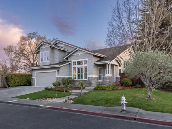 227 Old Vine Way, Napa, CA 94558