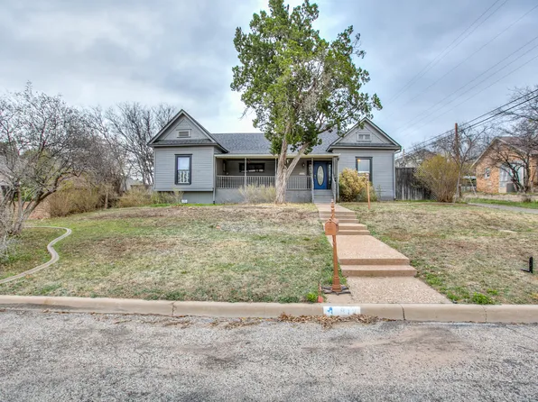 812 W Highland Blvd, San Angelo, TX 76903