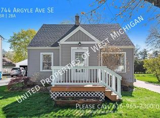6744 Argyle Ave SE, Grand Rapids, MI 49548