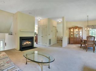 1506 Riveredge Ln #1506, Whippany, NJ 07981