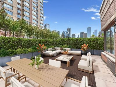 393 W 49th St APT 5NN, New York, NY, 10019