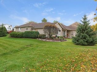 1127 Walter St, Lemont, IL 60439