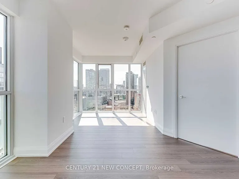 77 Mutual St #3004 — Photo 14