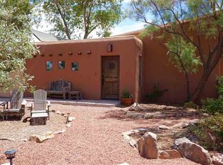 24 Balsa Rd, Santa Fe, NM 87508