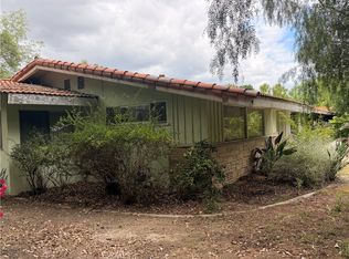 9931 Highcliff Dr, Santa Ana, CA 92705